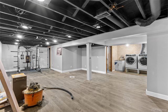 2411 Bingham Road, Vienna Charter Township, MI 48420