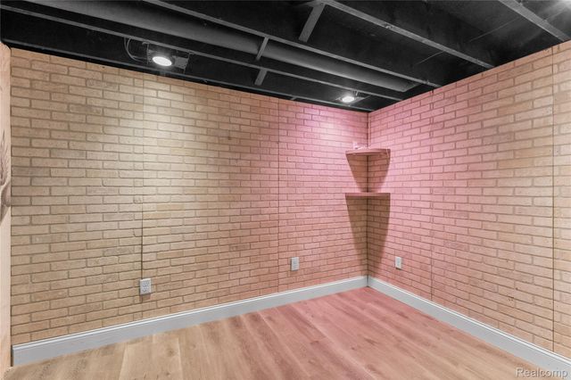 2411 Bingham Road, Vienna Charter Township, MI 48420