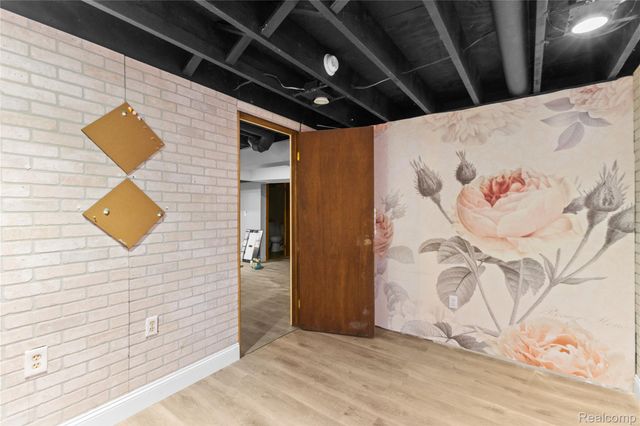 2411 Bingham Road, Vienna Charter Township, MI 48420