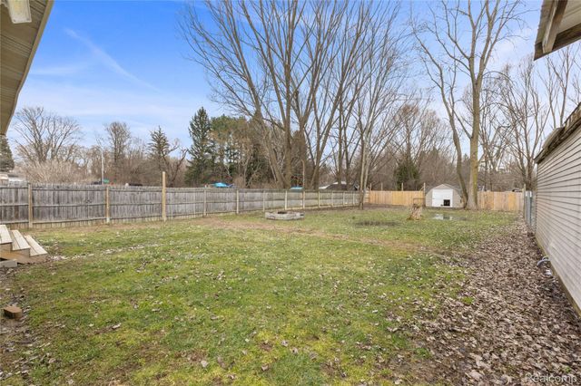 2411 Bingham Road, Vienna Charter Township, MI 48420