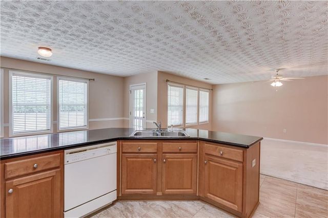 69 Clubhouse Drive, Jefferson, GA 30549