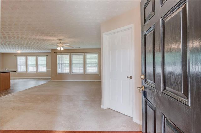69 Clubhouse Drive, Jefferson, GA 30549