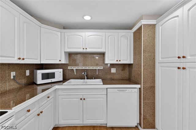 2623 NE 22nd AVE, Cape Coral, FL 33909