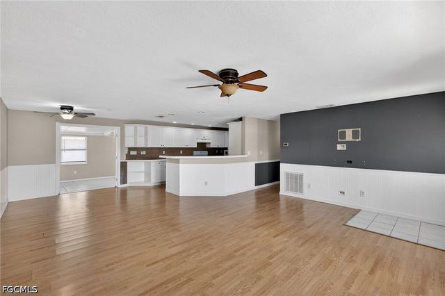 2623 NE 22nd AVE, Cape Coral, FL 33909