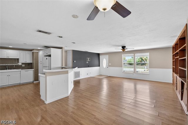 2623 NE 22nd AVE, Cape Coral, FL 33909