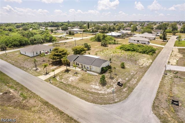 2623 NE 22nd AVE, Cape Coral, FL 33909