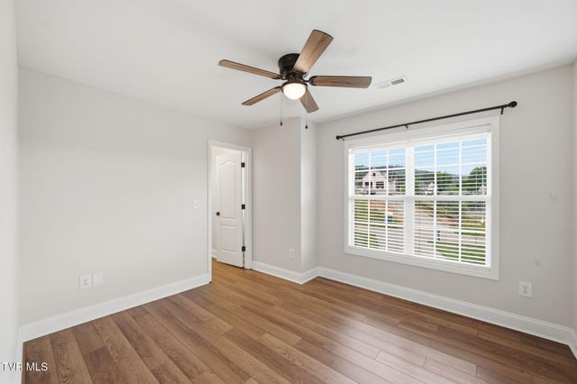 116 Mary Anne Keys Lane, Johnson City, TN 37601