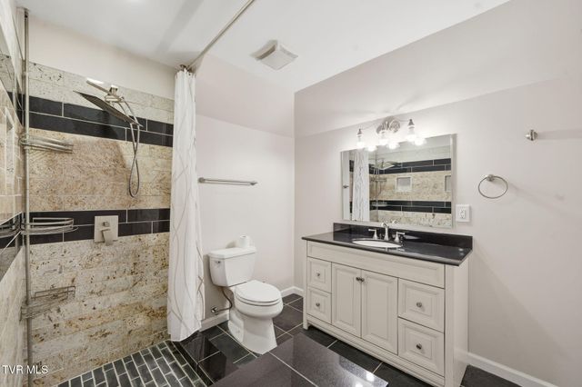 116 Mary Anne Keys Lane, Johnson City, TN 37601
