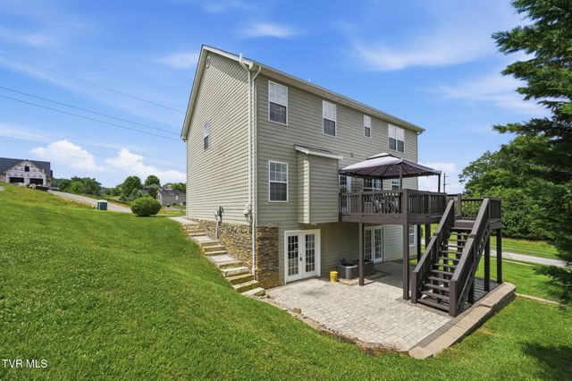 116 Mary Anne Keys Lane, Johnson City, TN 37601