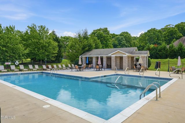 116 Mary Anne Keys Lane, Johnson City, TN 37601