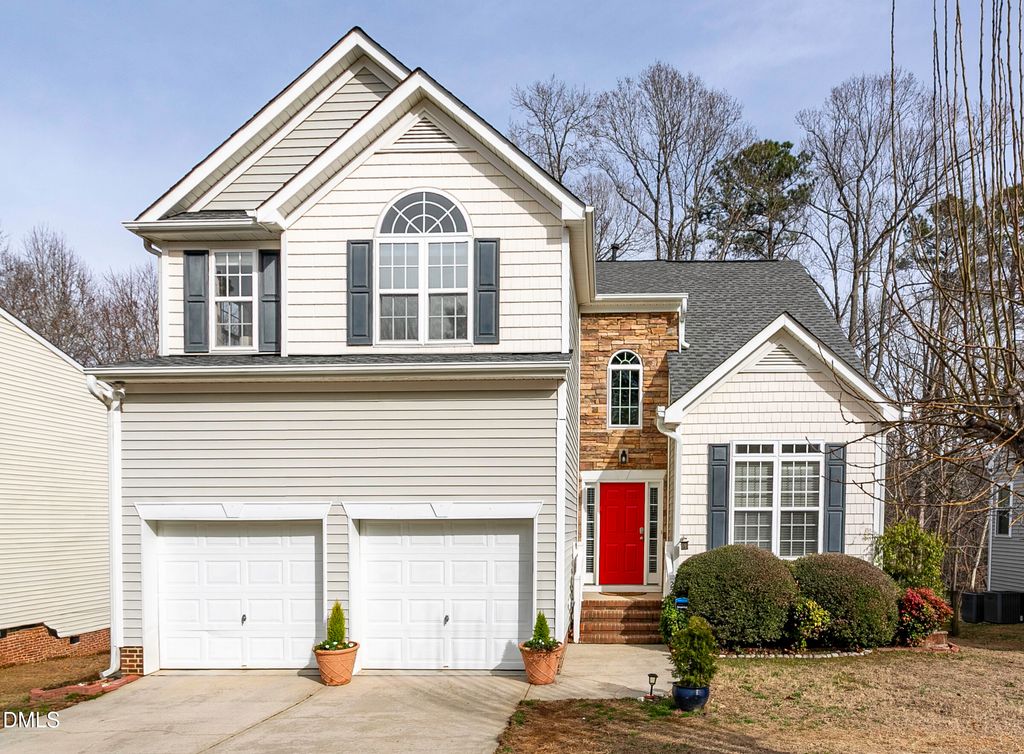 2203 Summit Drive, Hillsborough, NC 27278