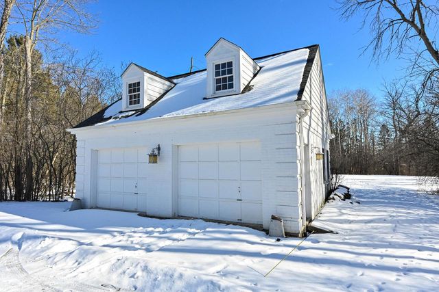 2305 W County Line ROAD, Milwaukee, WI 53217