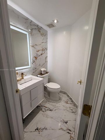 10958 NW 86th Terrace, Doral, FL 33178