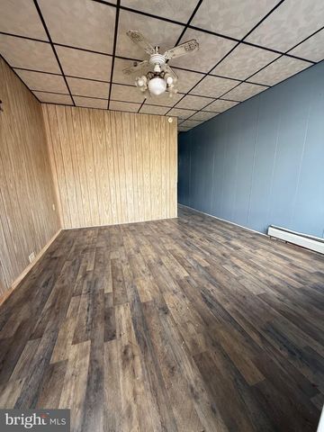 316 S MAPLE ST, Mt Carmel, PA 17851