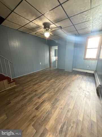316 S MAPLE ST, Mt Carmel, PA 17851