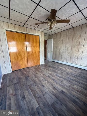 316 S MAPLE ST, Mt Carmel, PA 17851