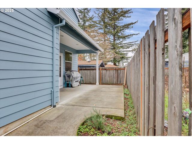 3718 Se 127TH Pl, Portland, OR 97236