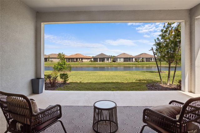 4724 CRESTPOINT WAY, Palmetto, FL 34221
