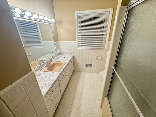 1513 E Northfield Blvd, Murfreesboro, TN 37130