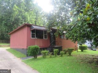 2353 Clarissa Drive NW, Atlanta, GA 30318