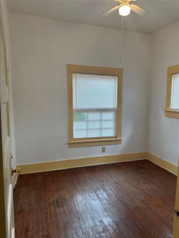 4621 Davenport Street, Houston, TX 77051