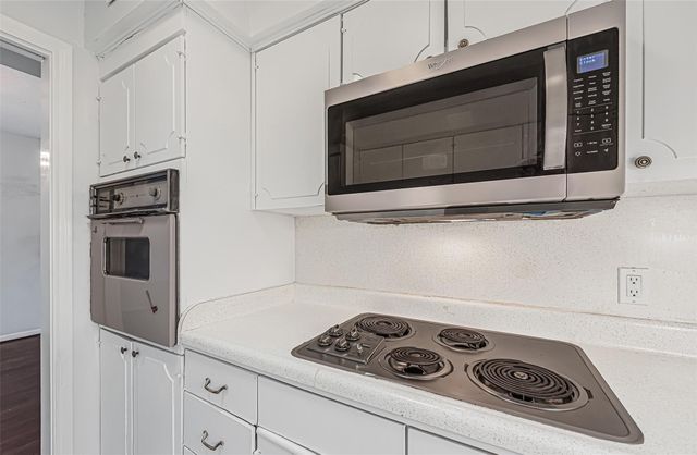 2601 Bellefontaine Street B309, Houston, TX 77025