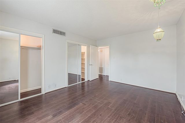 2601 Bellefontaine Street B309, Houston, TX 77025