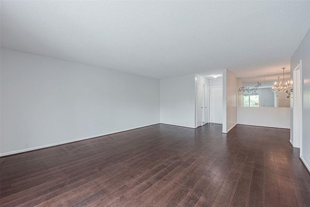 2601 Bellefontaine Street B309, Houston, TX 77025