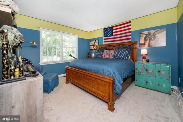 22 STONEBRIDGE DR, Hockessin, DE 19707