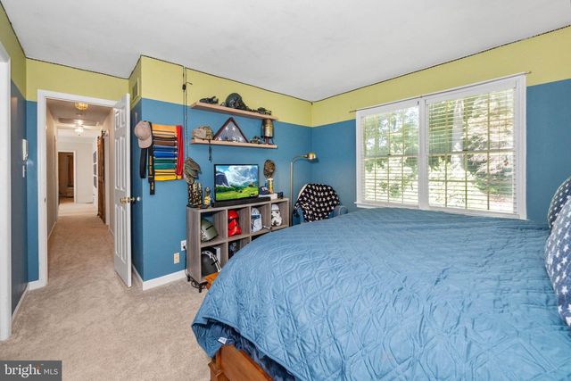 22 STONEBRIDGE DR, Hockessin, DE 19707