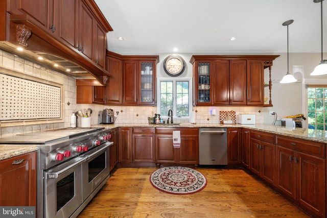 22 STONEBRIDGE DR, Hockessin, DE 19707