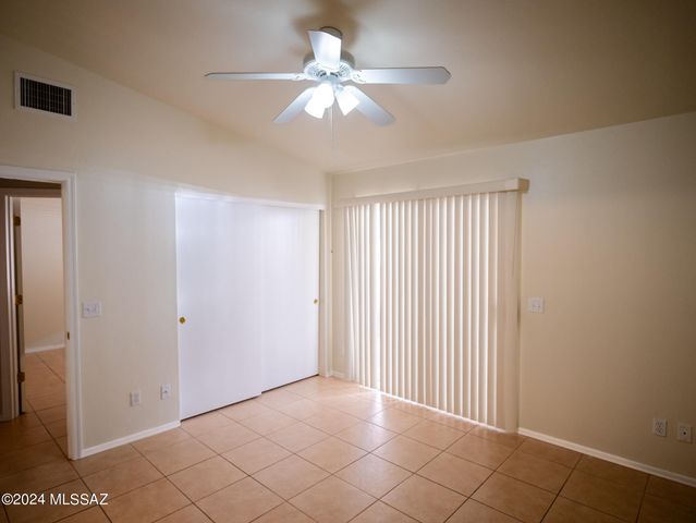 3640 N Mountain Ave Apt 5, Tucson, AZ 85719