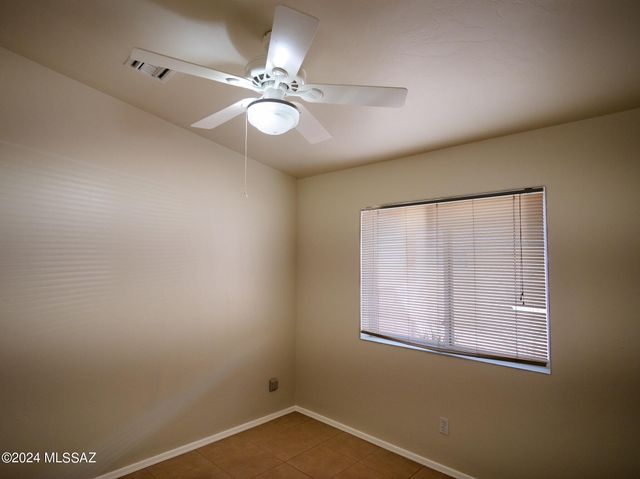 3640 N Mountain Ave Apt 5, Tucson, AZ 85719