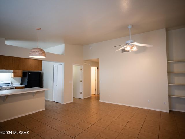 3640 N Mountain Ave Apt 5, Tucson, AZ 85719