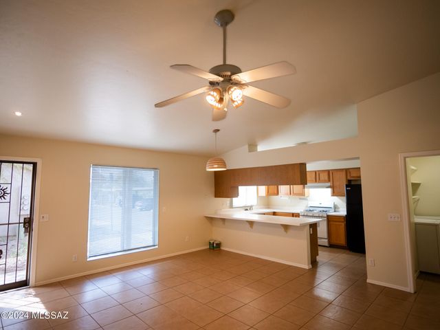 3640 N Mountain Ave Apt 5, Tucson, AZ 85719