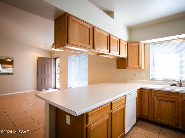 3640 N Mountain Ave Apt 5, Tucson, AZ 85719