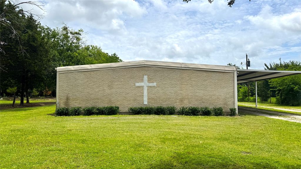12646 FM 2728, Terrell, TX 75161