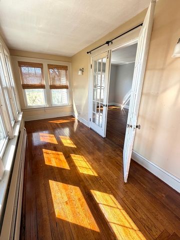 180 Russell Rd, Westfield, MA 01085