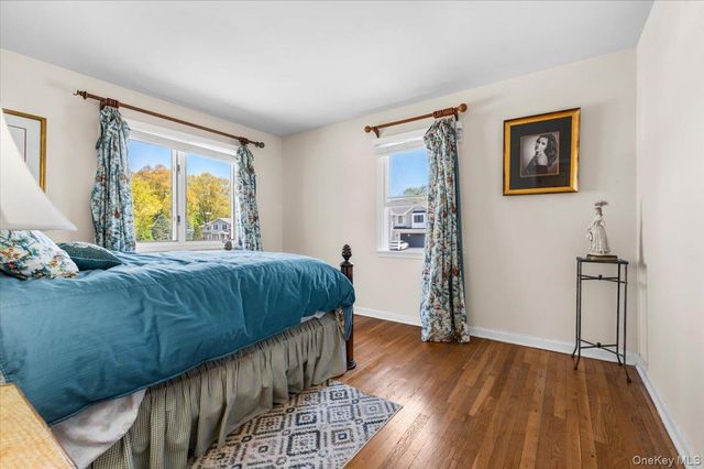 1 Sandra Court, Glen Cove, NY 11542