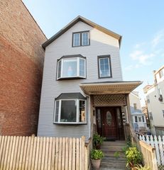 2470 N Clybourn Avenue CH1, Chicago, IL 60614