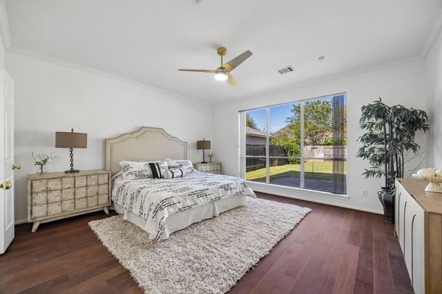 3906 Breaux Bridge Lane, Sugar Land, TX 77479