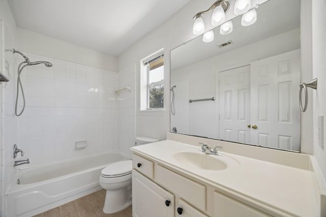 3906 Breaux Bridge Lane, Sugar Land, TX 77479