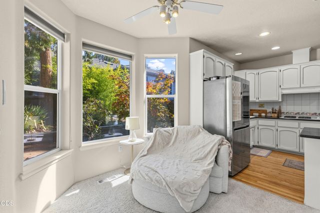 2398 Springbrook Road 6, Medford, OR 97504