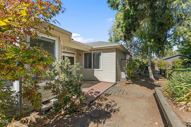 2398 Springbrook Road 6, Medford, OR 97504