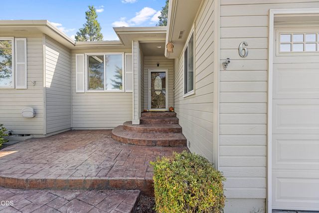 2398 Springbrook Road 6, Medford, OR 97504