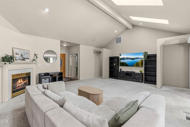 2398 Springbrook Road 6, Medford, OR 97504
