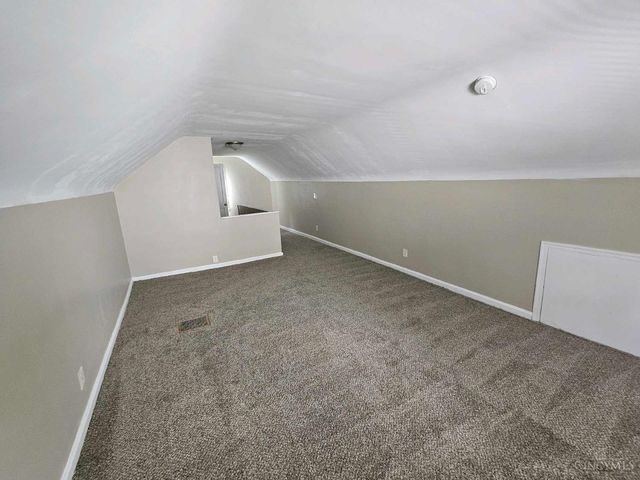 6942 Gloria Drive, North College Hill, OH 45239