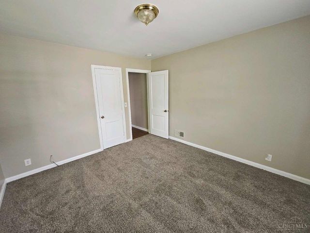 6942 Gloria Drive, North College Hill, OH 45239