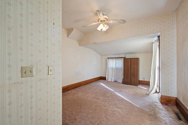 105 E Section Street, Claypool, IN 46510