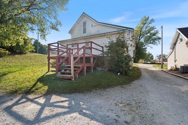 105 E Section Street, Claypool, IN 46510